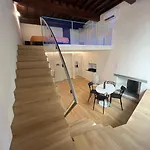 Appartamento Palazzo Bardi Apartments